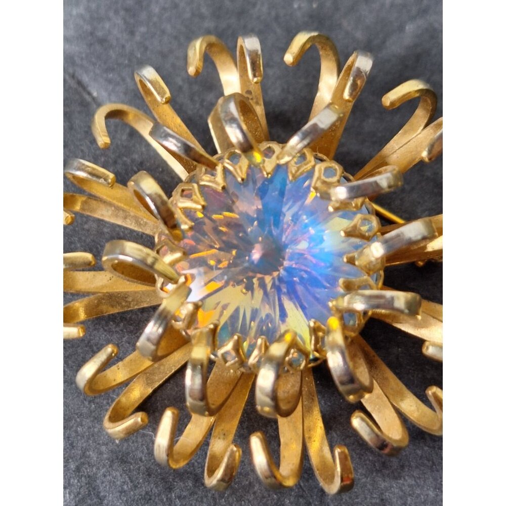 Vintage 1969 Signed Sarah Coventry  Mystic Blue Rivoli Floral Brooch & Earrings - Picture 6 of 16